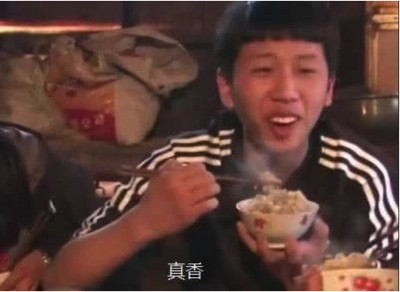 跟随美国制裁俄罗斯的,嘴上喊得凶,暗地里谁还不是买买买?