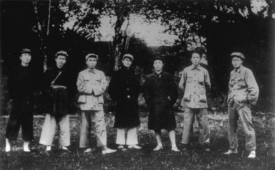 毛主席诞辰129周年:以100张罕见照片来缅怀他老人家!