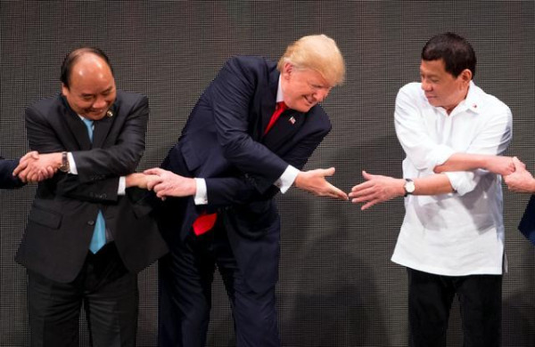 不满美国干涉内政，老杜送上最强硬报复