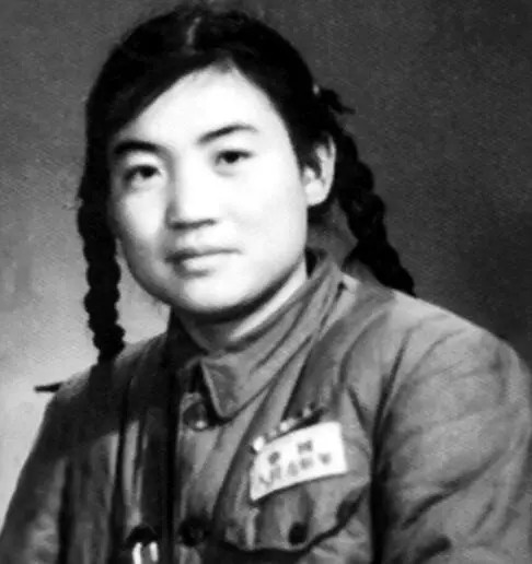 河北一位老人,住院没钱被停药,医院:真不知她是志愿军一等功臣
