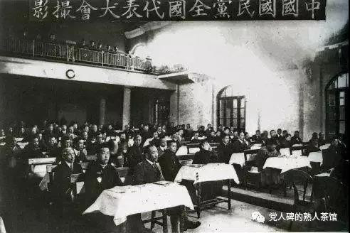 共产党员毛泽东是如何当好国民党中央宣传部部长的?