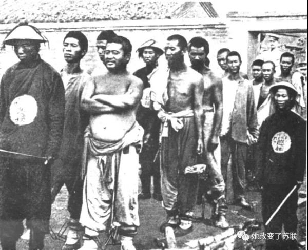 面对八国联军的洋枪大炮，义和团为何相信自己“刀枪不入”？
