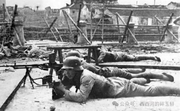 “1·28”事变时，19路军在和鬼子拼命，国民党海军却和鬼子联谊