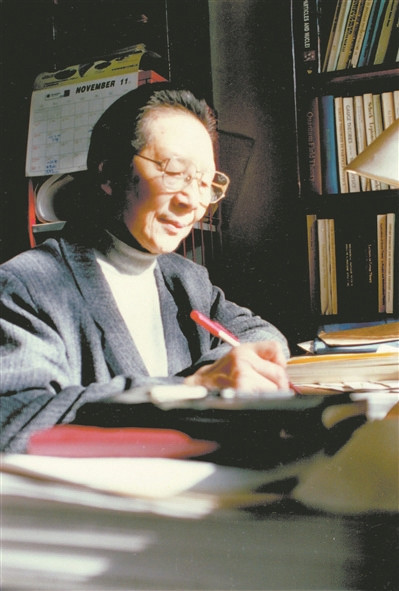 “龙芯一号”上为何刻下她的名字?