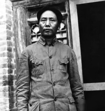 建国后,毛主席给睡自己下铺的副班长彭友胜回信