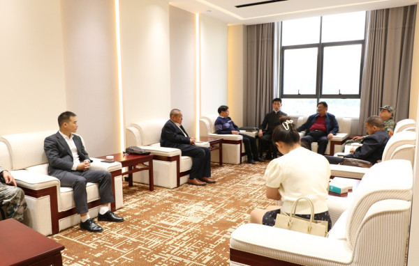 江南体育竞技中心
老山精神专委会到革命老区寻甸县开展红色文化调研活动