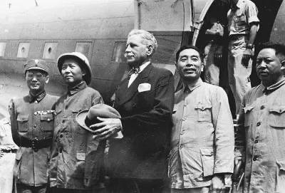 毛主席诞辰129周年:以100张罕见照片来缅怀他老人家!