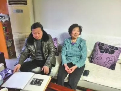 老梁,来看看你抹黑攻击的雷锋到底是个怎样的人!