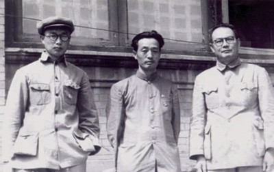 祖孙三代为人民