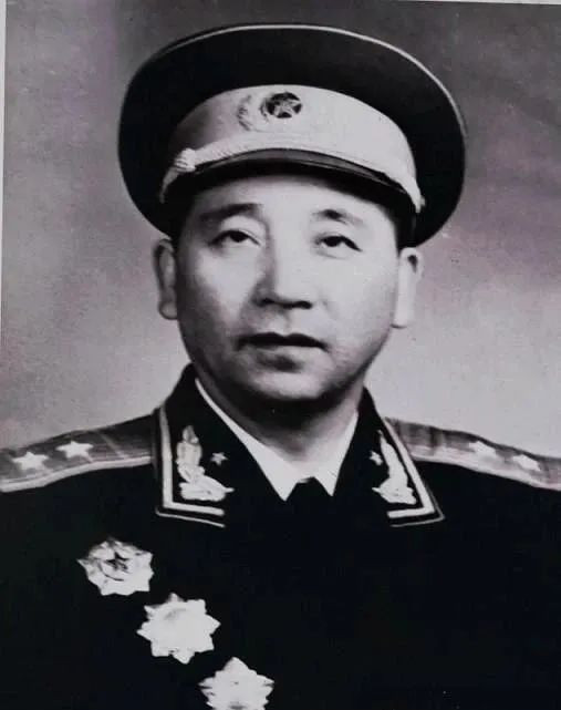 毛主席与志愿军军长政委们纵论抗美援朝