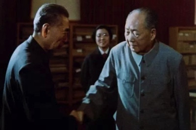毛主席诞辰129周年:以100张罕见照片来缅怀他老人家!