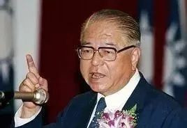 蒋经国日记揭密:为何选李登辉而非林洋港接班?