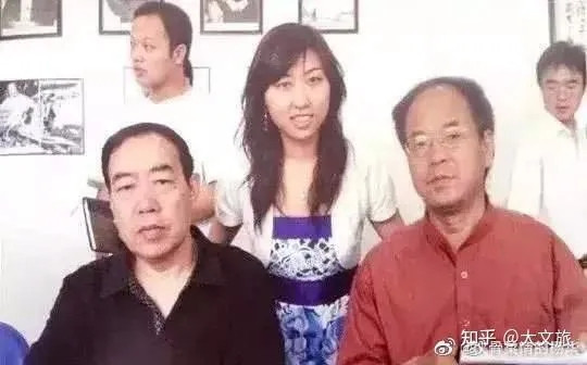 郭松民:谁害了贾浅浅?