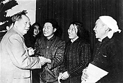 毛泽东生日宴：稿费邀请钱学森、王进喜等