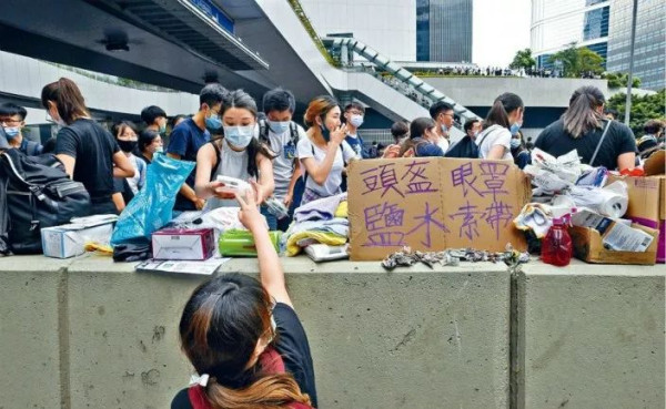 美国中情局在香港做了什么?