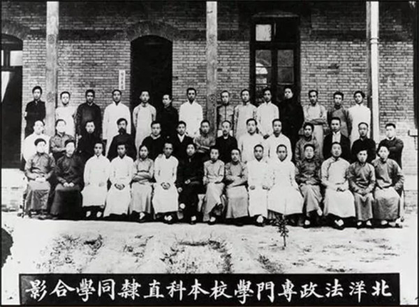 五则往事看李大钊的铁肩淬炼之路