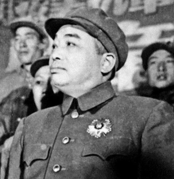 解放战争时期“野战军”和“军区”是什么关系？