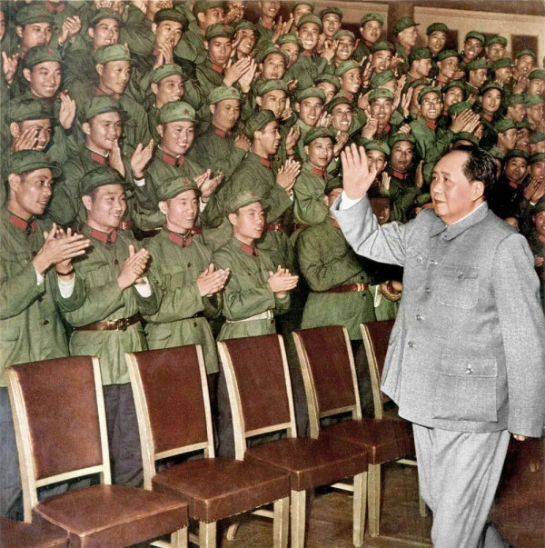 周恩来与刘亚楼