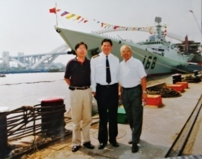 怀念海军装备建设的功臣陈右铭将军