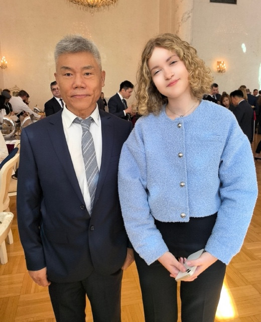 司马南:不能一边戕害俄罗斯的根本利益,一边还要它提供便利