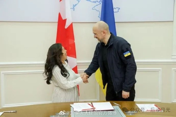 又蠢又坏,她后悔让中国加入WTO了!