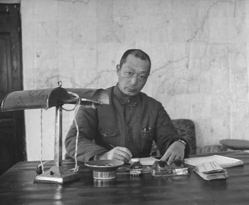 解放战争时期“野战军”和“军区”是什么关系？