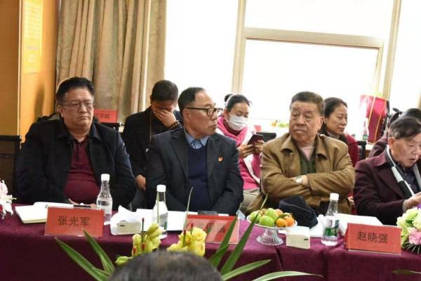 “新时代习近平引用和阐释毛泽东诗词研讨” 暨纪念毛泽东诞辰127周年座谈会在昆召开