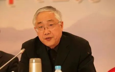 他是被中纪委调查出来的清官