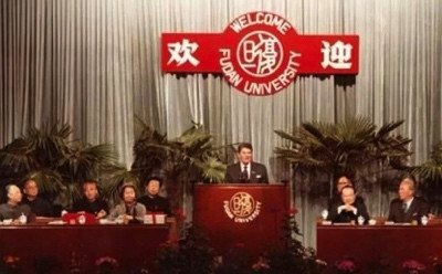 中国外交官忆1984里根上海之行的虚伪一幕