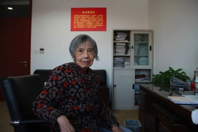 胡伟武:怀念黄令仪老师