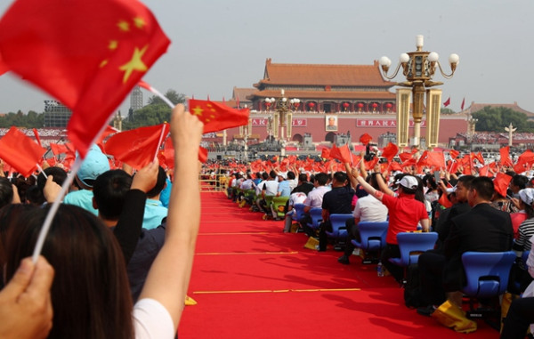 申鹏 : 生日快乐，我可爱的新中国