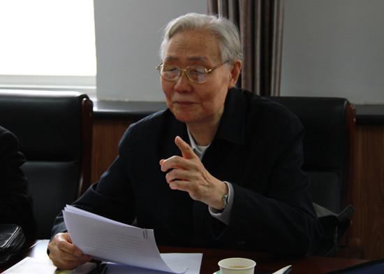 张全景、逄先知、赵可铭等老同志坚决拥护修宪