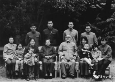“死脑筋”黄克诚