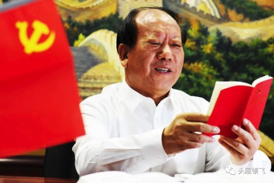 侯二河:一个坚持集体致富的村党支部书记