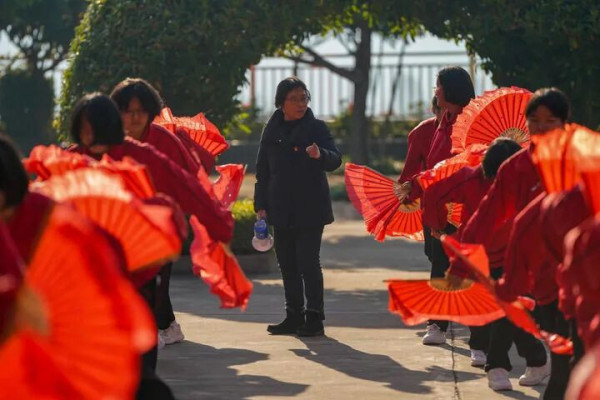 “燃灯”接力:2026年,张桂梅老师有了一个新愿望