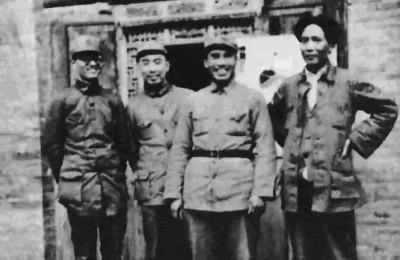 毛主席诞辰129周年:以100张罕见照片来缅怀他老人家!