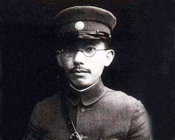 郭松民：南京保卫战时的蒋介石