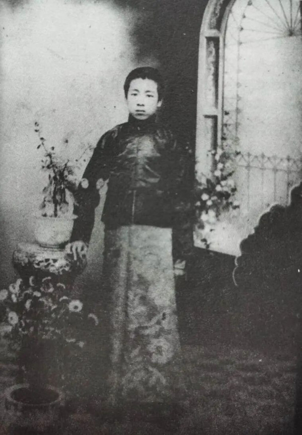 少年周恩来何以“为中华之崛起而读书”？
