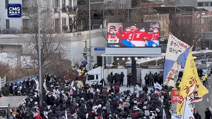 韩国跨年大型惊险连续剧:逮捕尹锡悦!