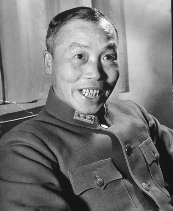 李宗仁对蒋介石的几个评价太精准，张学良百分百赞同