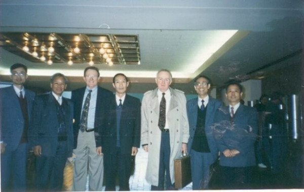 高星斗：潜艇核动力装置的第一批操纵员