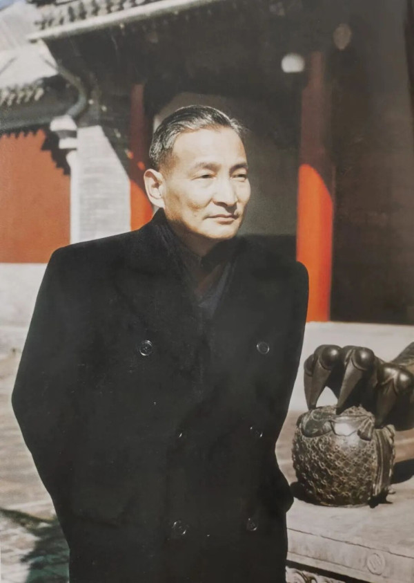 陈云的政绩观：坚守唯实 厚植为民
