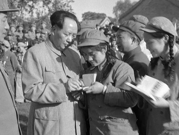 刘京 沙国武:拥抱毛主席的志愿军女英雄是哪里人?