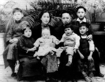 蒋介石的特务是如何谋害王叶博邓黄等人的?