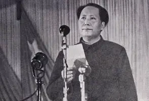 李慎明：有些人一提毛主席，好像处处是过错甚至是罪过，这很不公允，更不是事实！