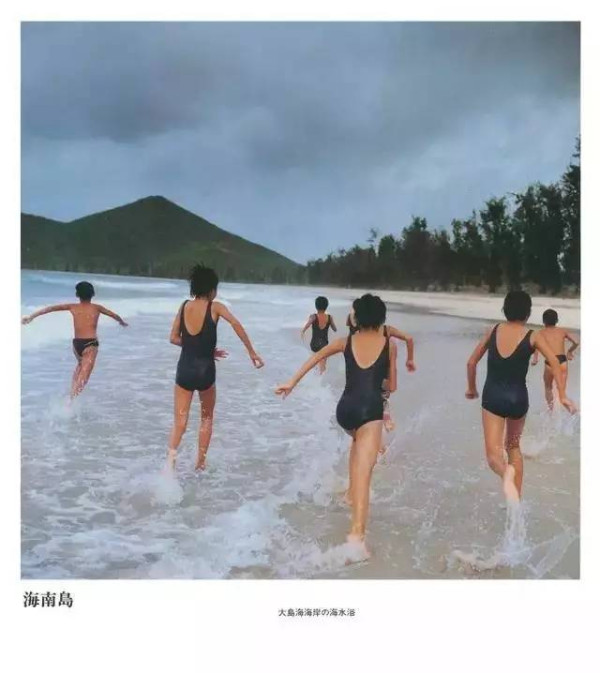日本摄影家说:根本不用抓拍,1980年代的中国儿童每一个都那么纯真