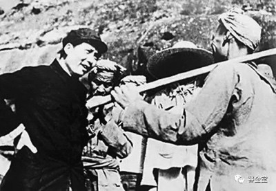 毛主席:上帝就是人民,人民就是上帝