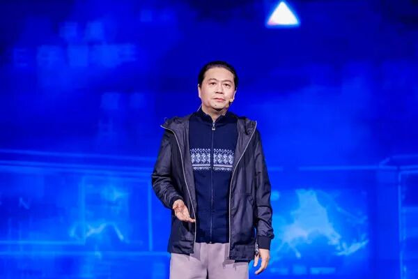 汪海林：放弃叙事权比芯片卡脖子更严重