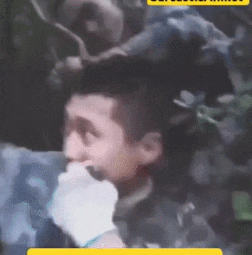两名解放军战士，宁死不当俘虏！