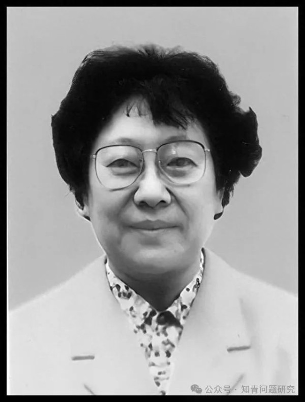为毛主席点烟的那个知青好榜样徐建春去世了!